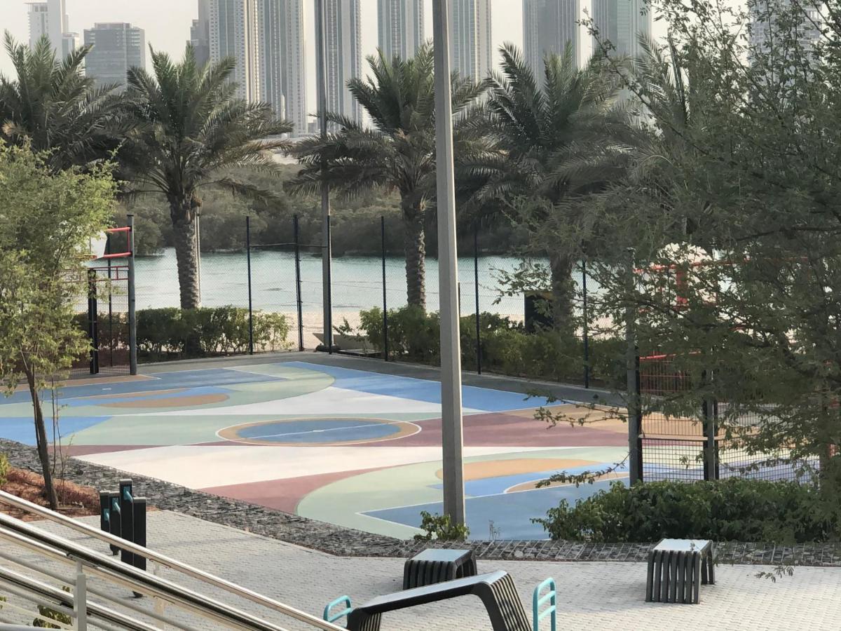 Large Size One Bedroom With Sea View *